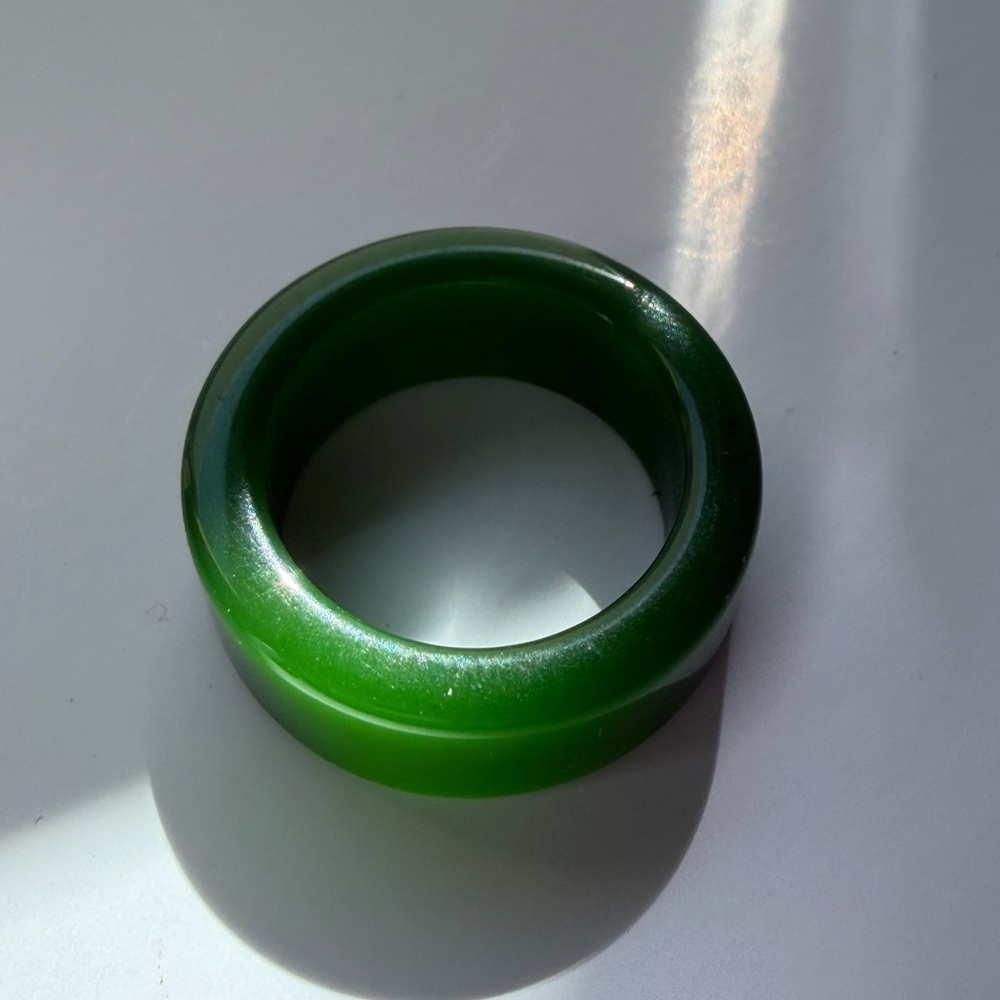 Natural Green agate Women's band ring bright color size ~6